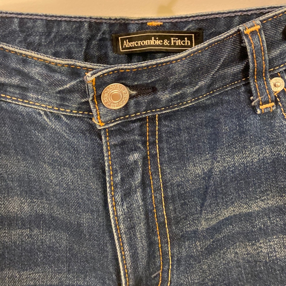 Abercrombie and Fitch Mom Jeans